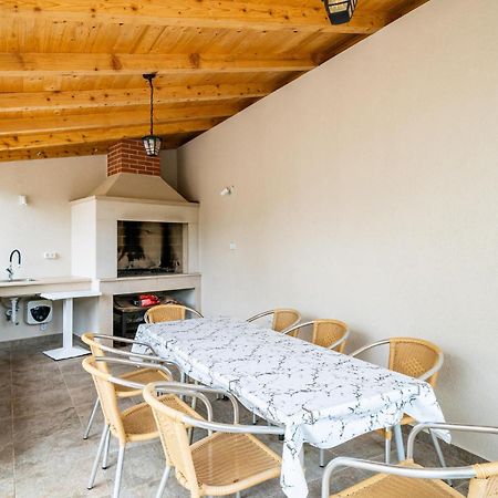 Nice Apartment In Dubrovnik With Kitchen Extérieur photo