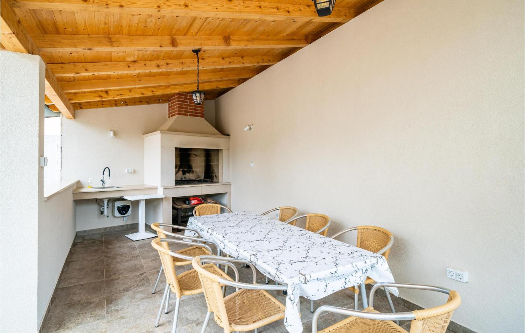 Nice Apartment In Dubrovnik With Kitchen Extérieur photo